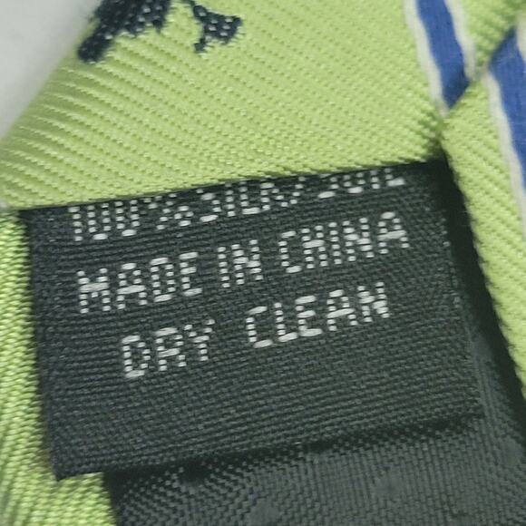 VTG Classic Mickey Mouse Disney Park Green Blue Striped 100% Silk Necktie Tie 4" - Picture 3 of 6